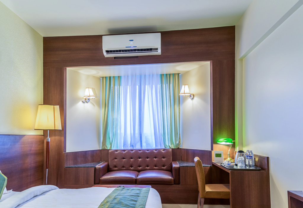 Treebo Premium Grand Emerald - Chambres