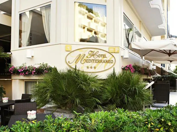 Mediterraneo Hotel & Suites