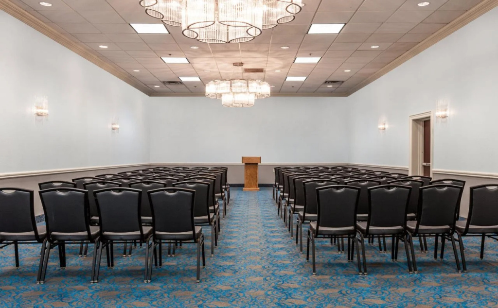 Holiday Inn Hotel & Suites Oklahoma City North by IHG - Général