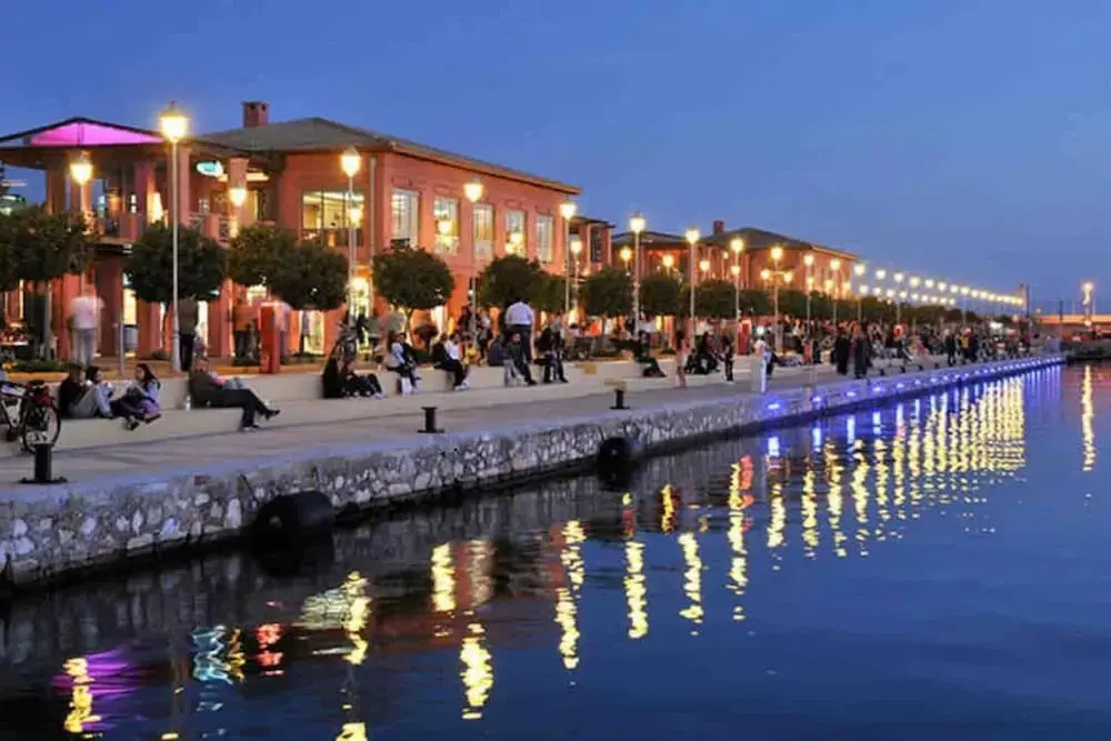Alkuoni lux Flat at P Faliro