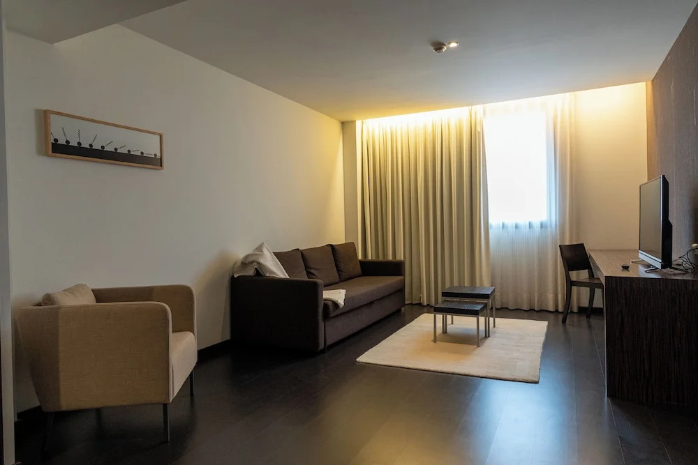 Standard Suite