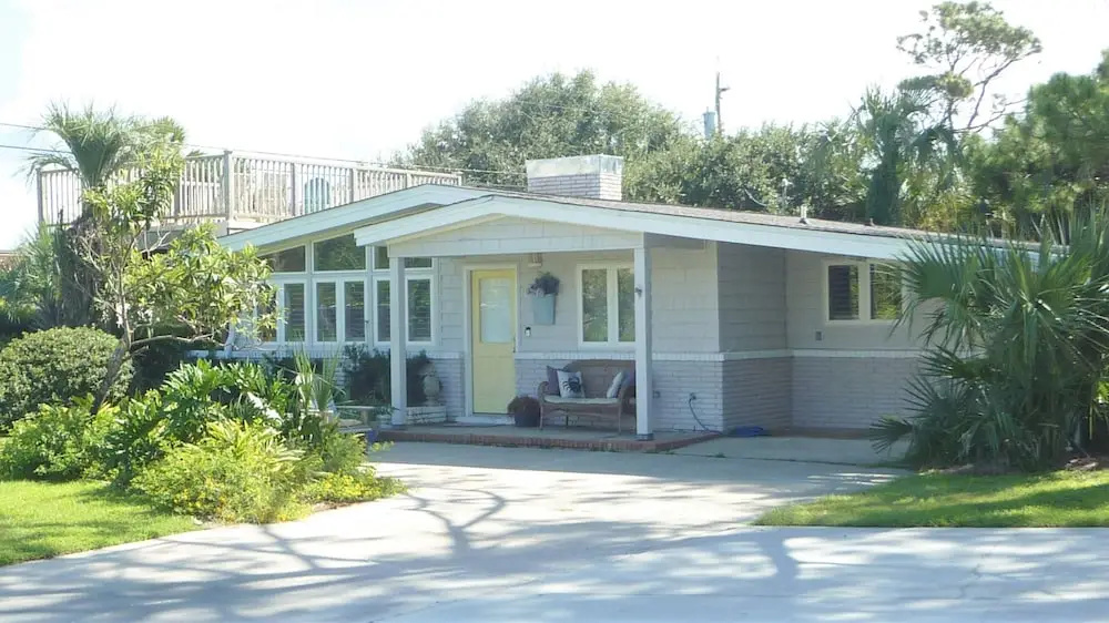 Albright-grace Cottage by Jekyll Realty
