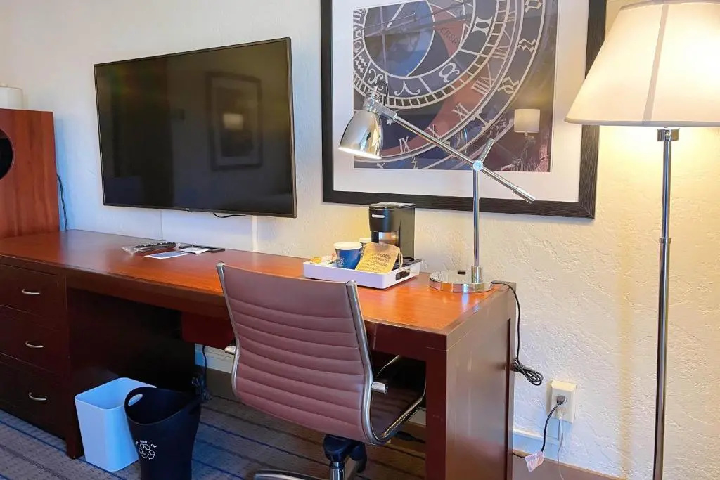 Marin Hilltop Hotel - Chambres