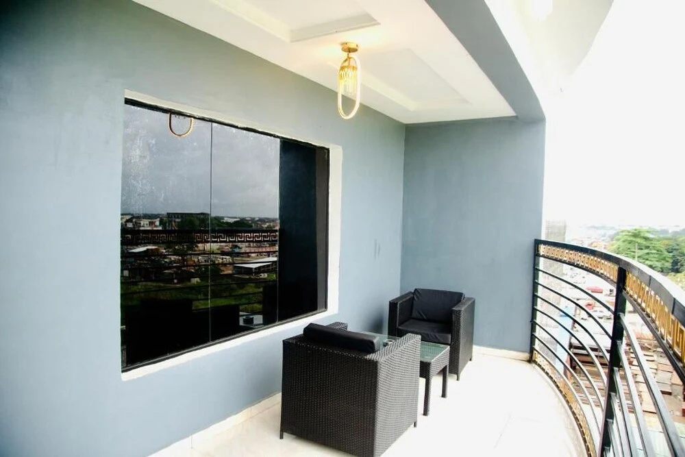Balcony & Terrace