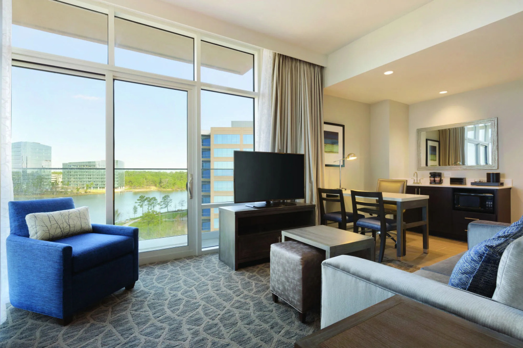 Embassy Suites by Hilton The Woodlands at Hughes Landing - Général