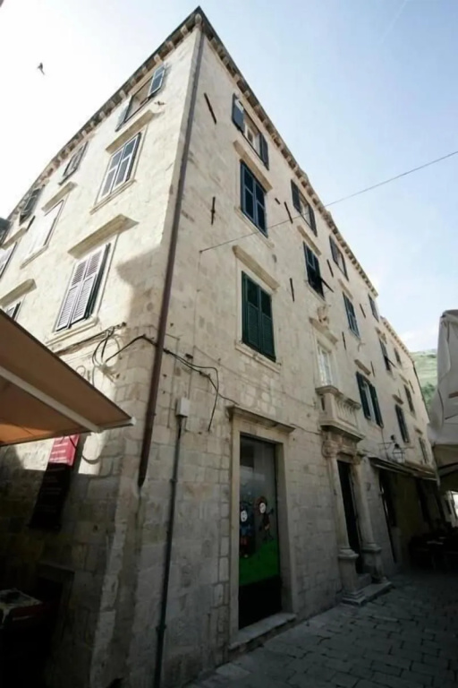 Blasius Residence