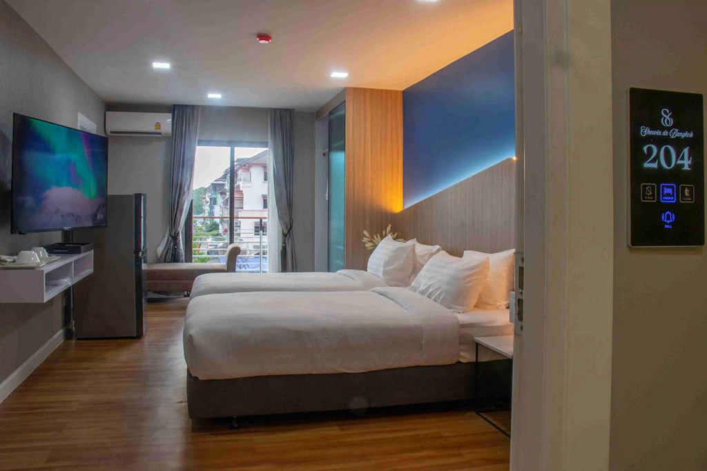 Superior room