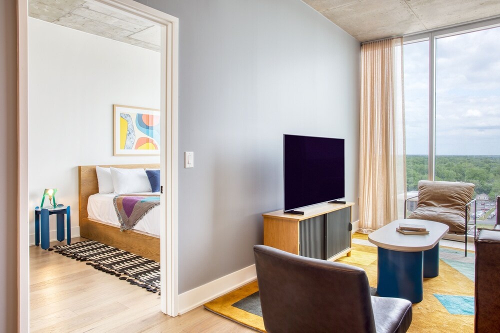 Scoot by Avantstay - Brand New Condo in Austin