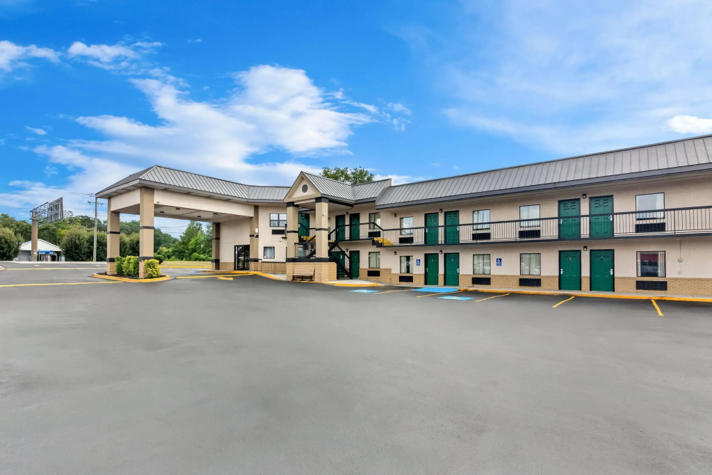 Super 8 by Wyndham Columbia