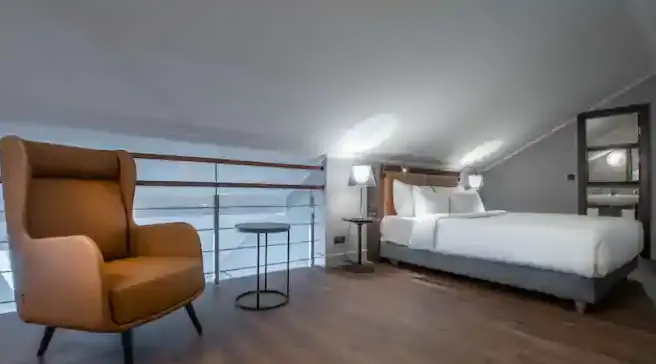 Penthouse Suite