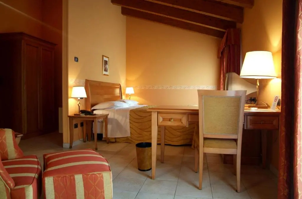 Hotel Ristorante Novecento - Chambres