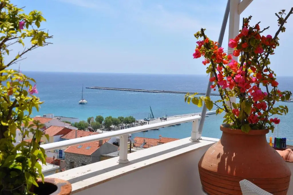 Remezzo Hotel & Studios - Chambres