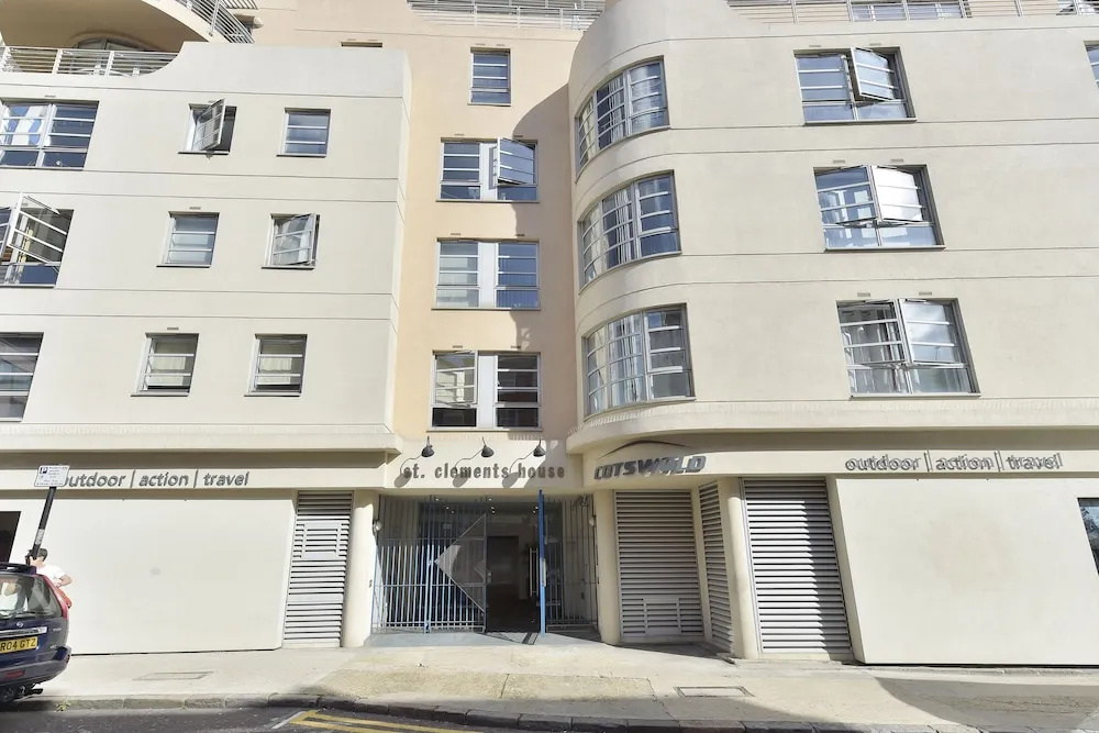 The Liverpool Street Apartments