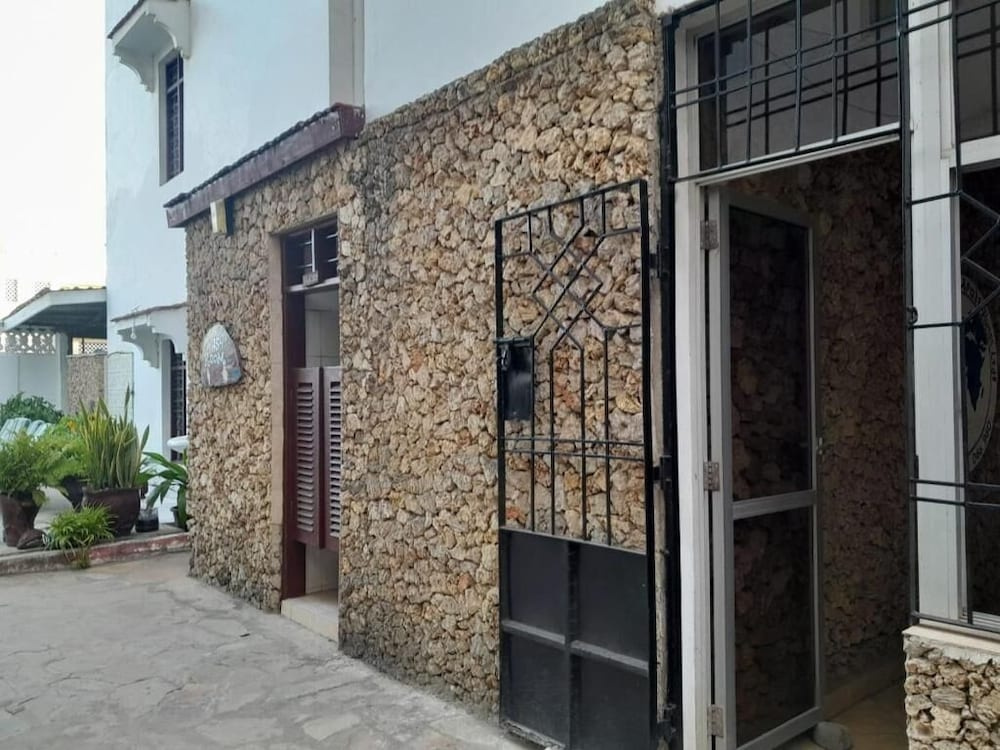 Global African Apart-Hotel Mtwapa