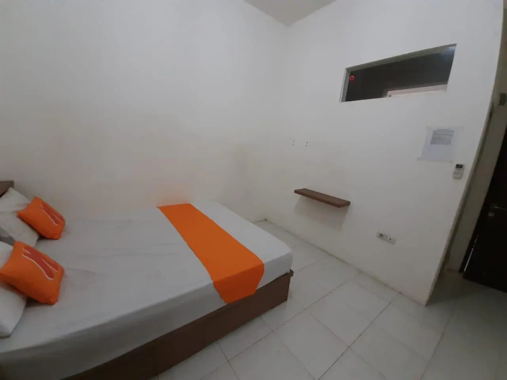Standard room with view