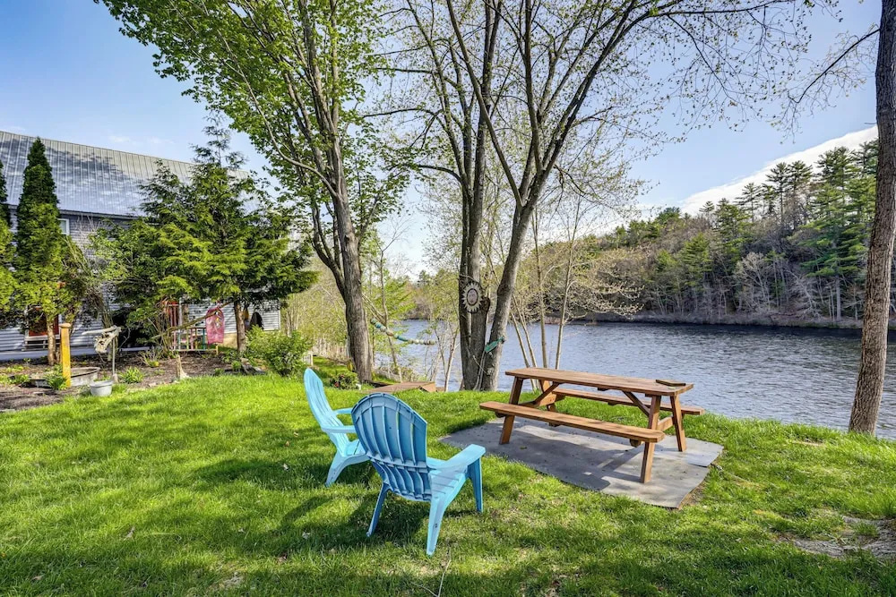 Near Trails! Riverside 2-unit Combo in Franklin
