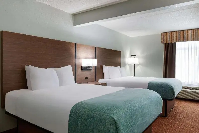Wingate by Wyndham Louisville East - Chambres