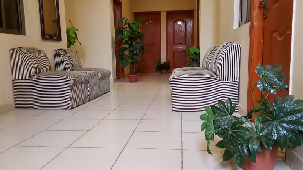 Royal Inn Hotel - фото 14