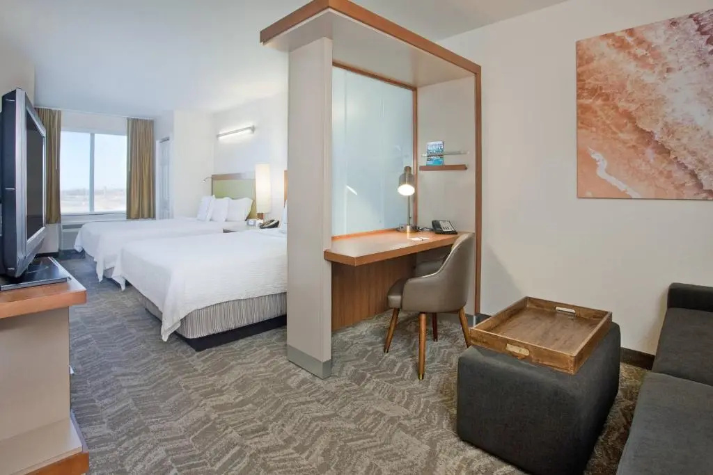 SpringHill Suites by Marriott Wichita East at Plazzio - Chambres