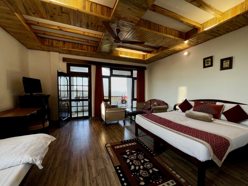 Двухместный номер Standard двуспальная кровать в Krishna Orchard Resort