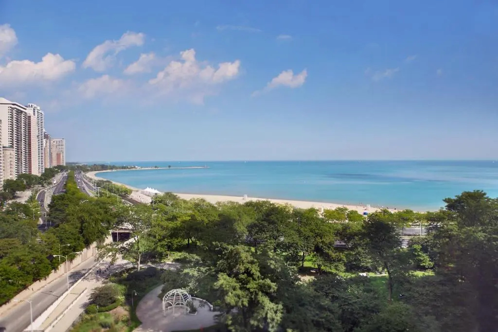 Beach & Waterfront