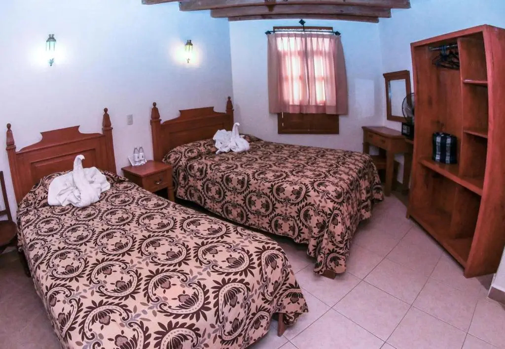 Hotel Plaza Baratillo - Chambres