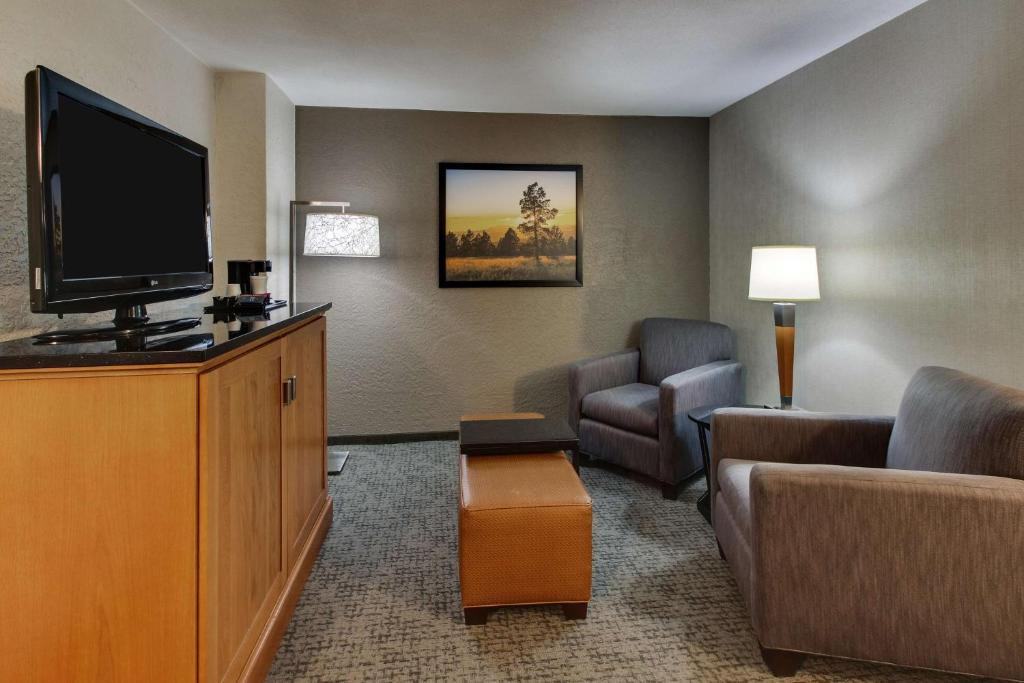 Drury Inn & Suites Phoenix Happy Valley - Chambres