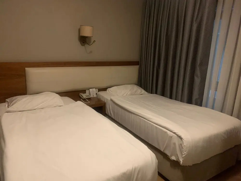 Economy room
