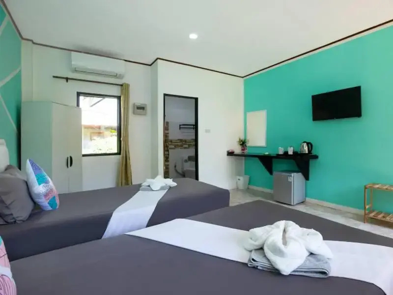 Standard Double room with balcony and with garden view (twin beds)