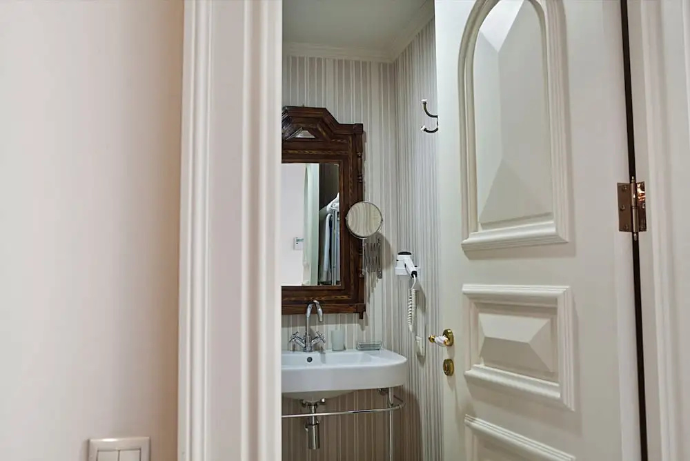 1 Bedroom Standard Double room with garden view (twin beds)