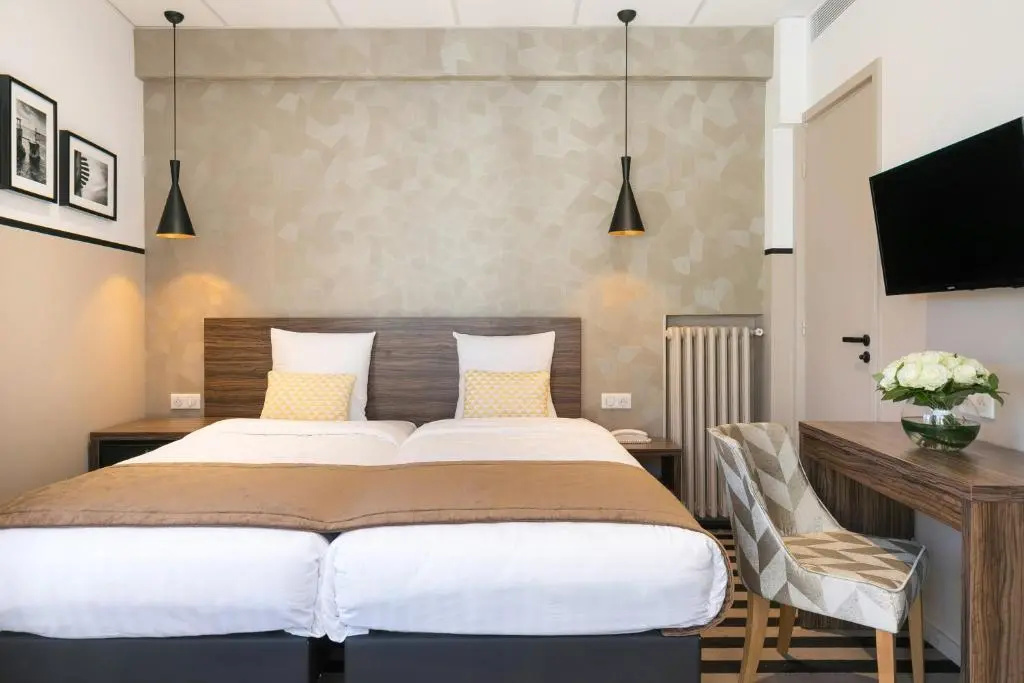 Hôtel Locarno Nice - Chambres