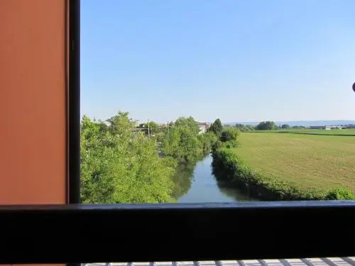 Balcony & Terrace