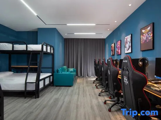 Bed in Dorm
