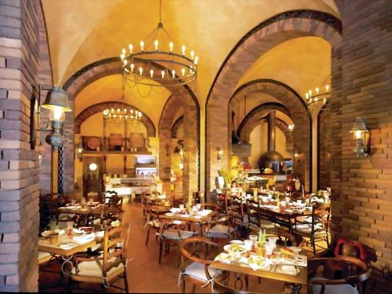 Food & Beverage