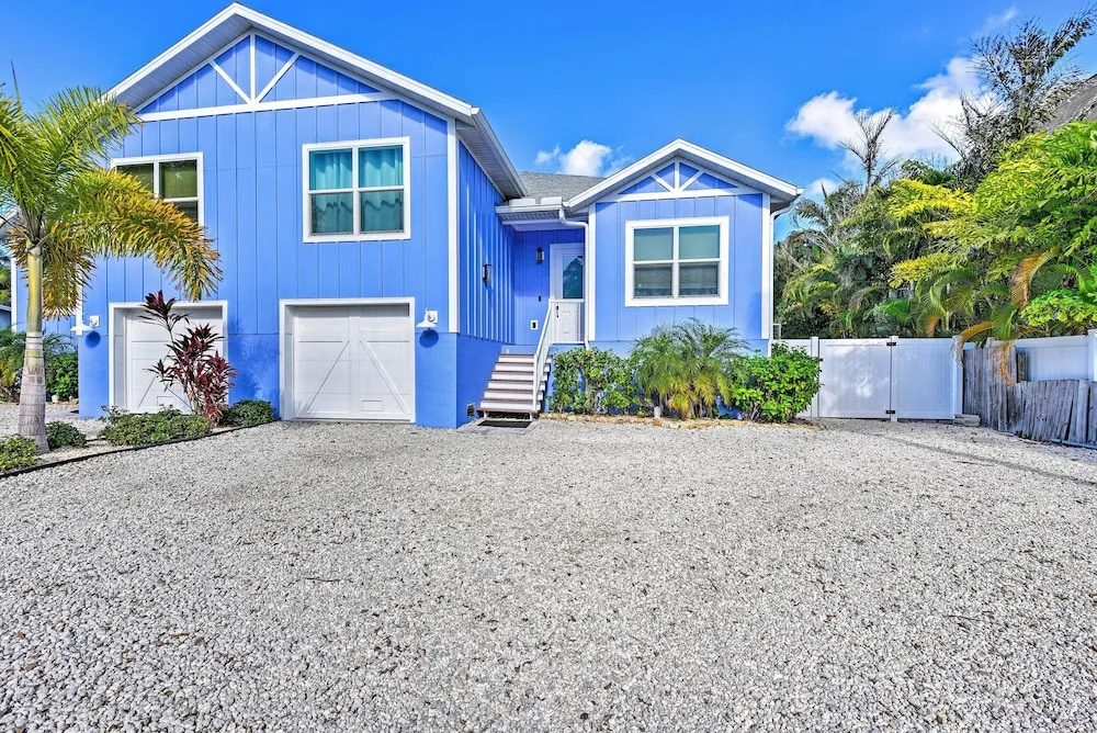 'chic on the Beach': Anna Maria Island Escape!