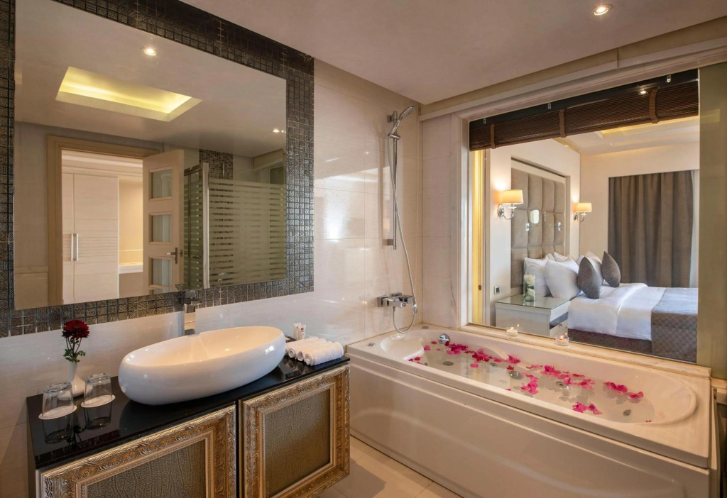 Charmillion Club Resort