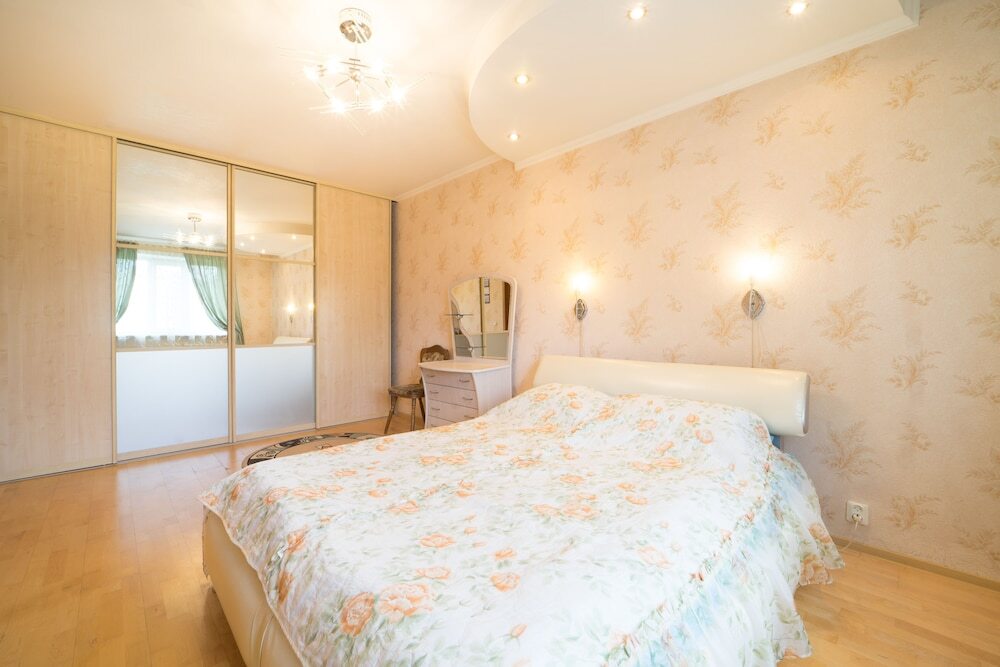 Гостиница Hello Apartment Dmitriya Ustinova 4 в Санкт-Петербурге