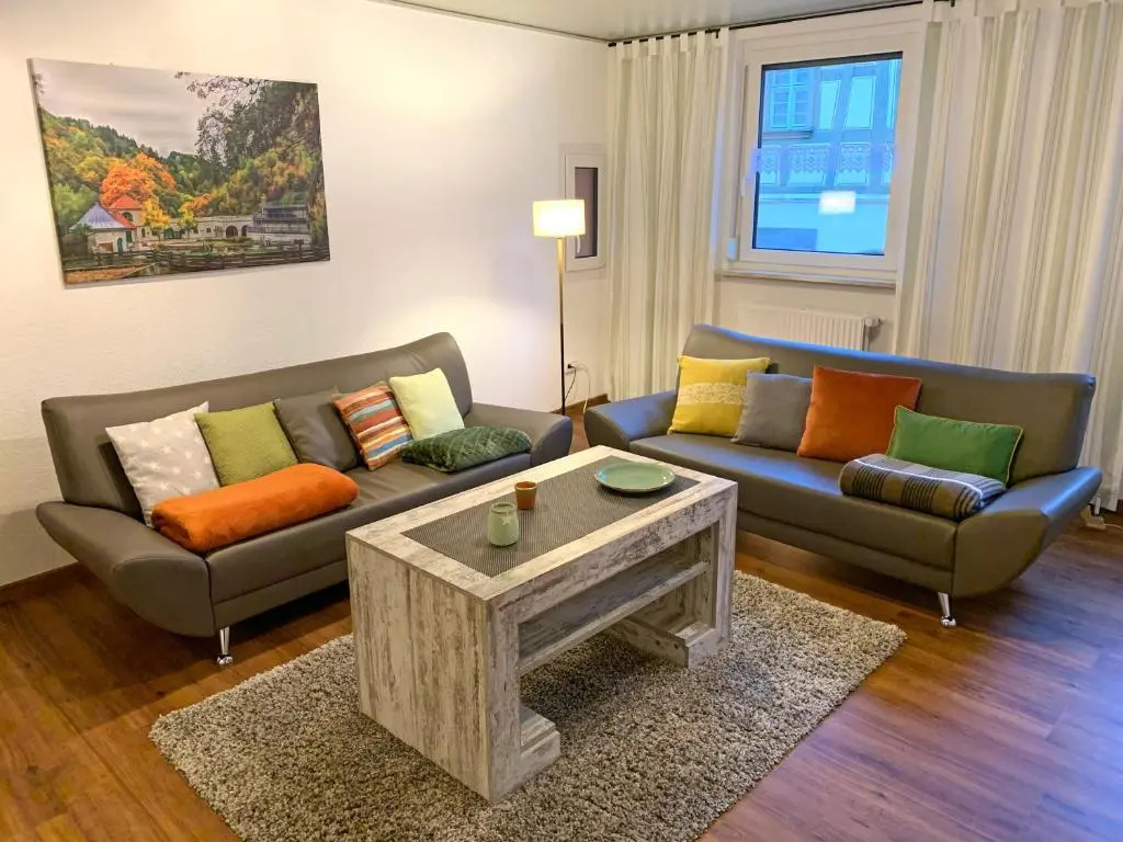 3 Bedrooms Apartment