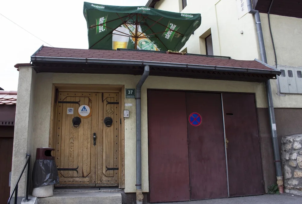Haris Youth Hostel