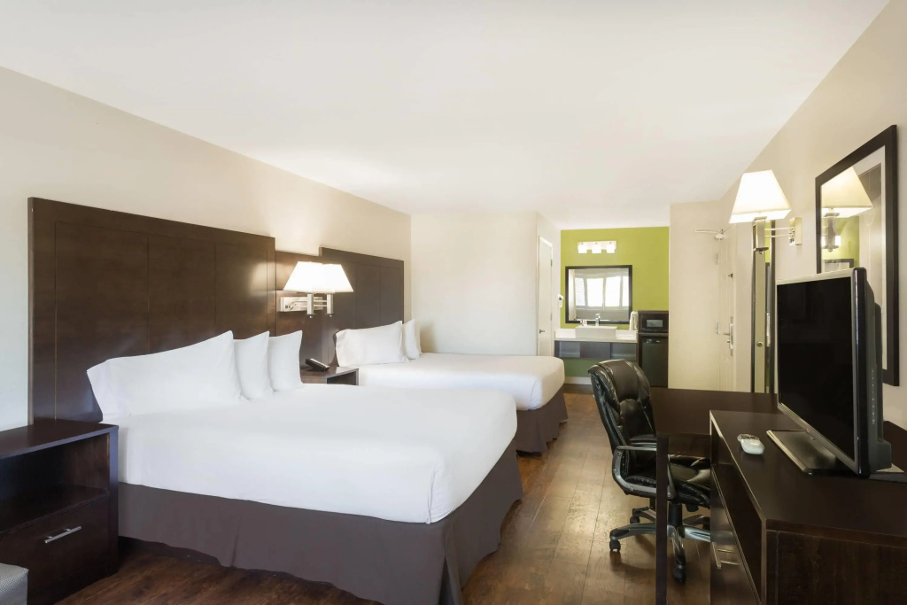 Hotel photo 2