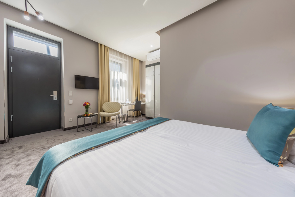 Hotel President, Budapesta — 5