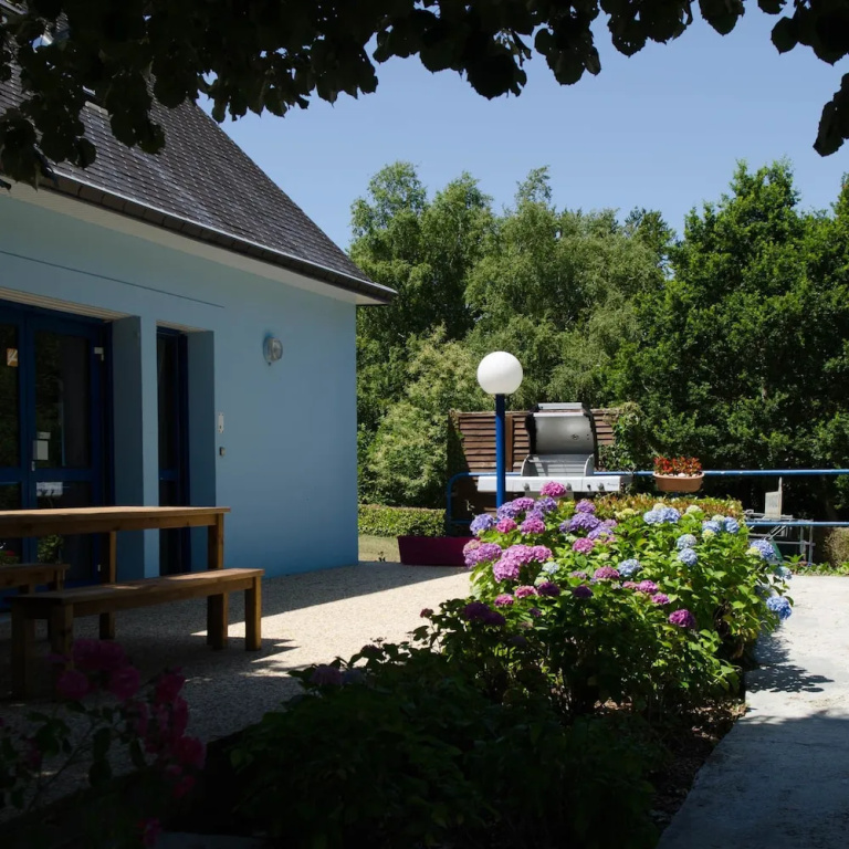 2 Bedrooms Cottage