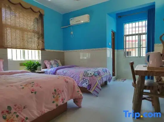 4 Bedrooms Bed in Dorm