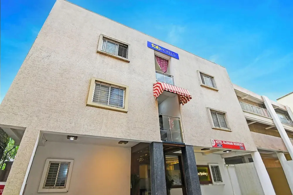 Fabhotel Rajdhani Residency