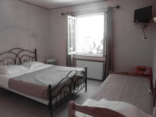Voir la photo 3 — Le Relais de la RN7