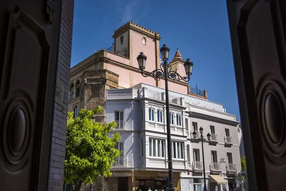Avenida 15 Apartments