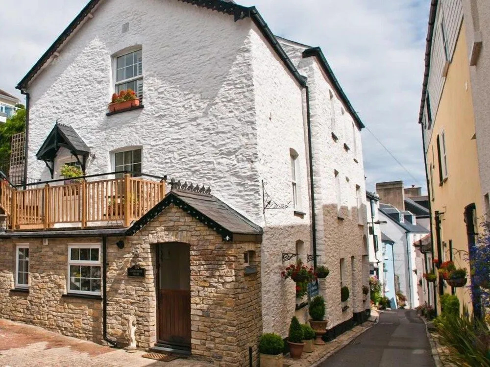 Courtyard House