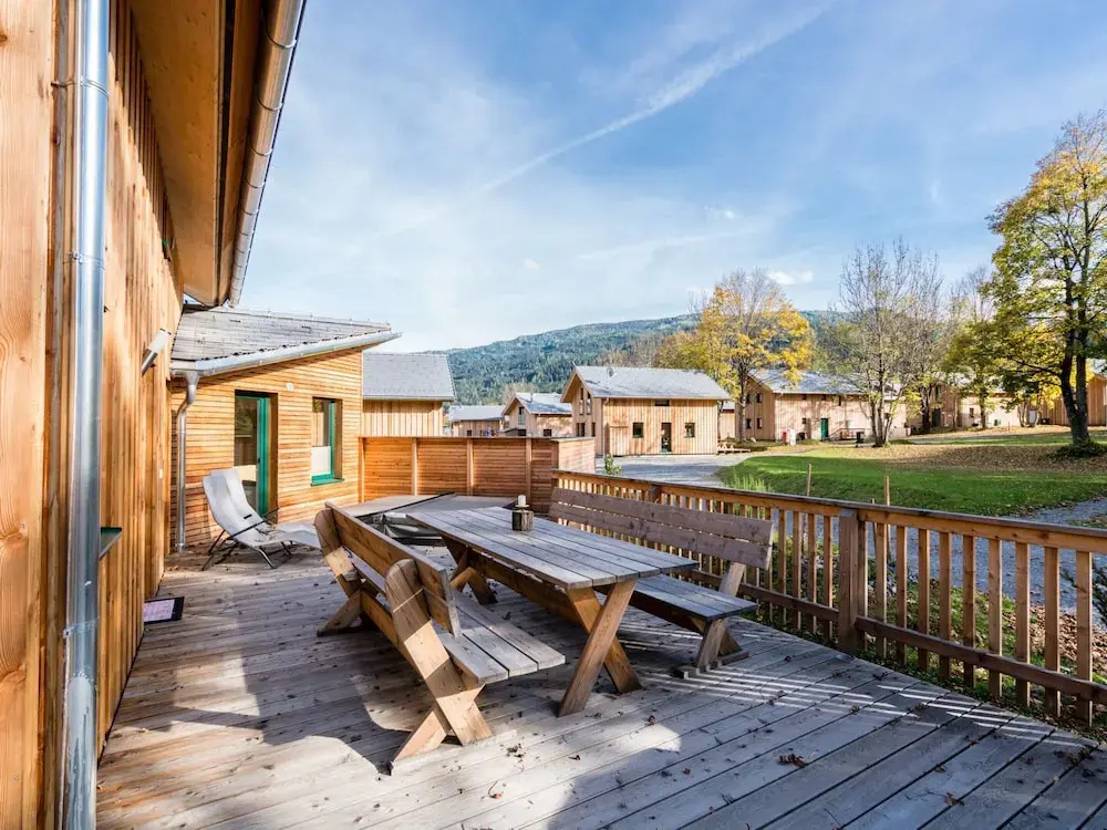 Attractive Chalet With Whirlpool