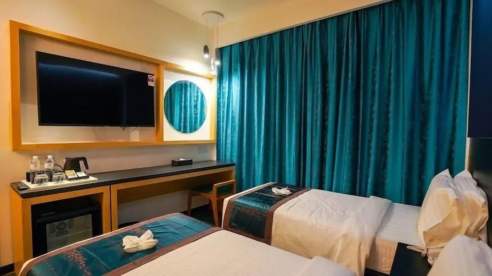 TSR Seafront Hotel - Chambres
