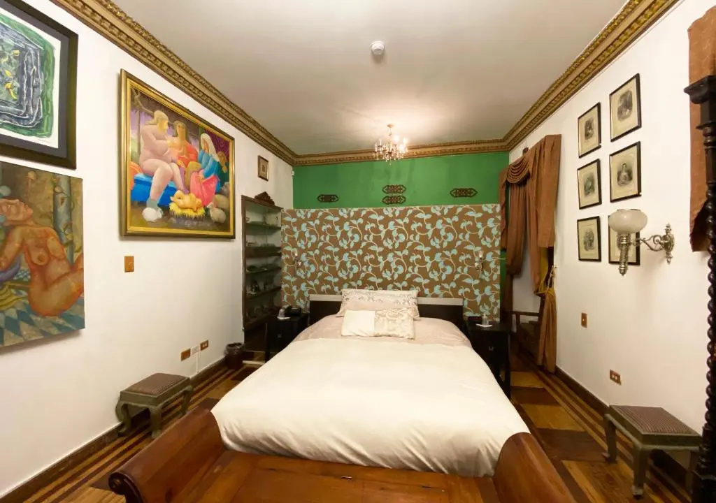 Standard Triple room